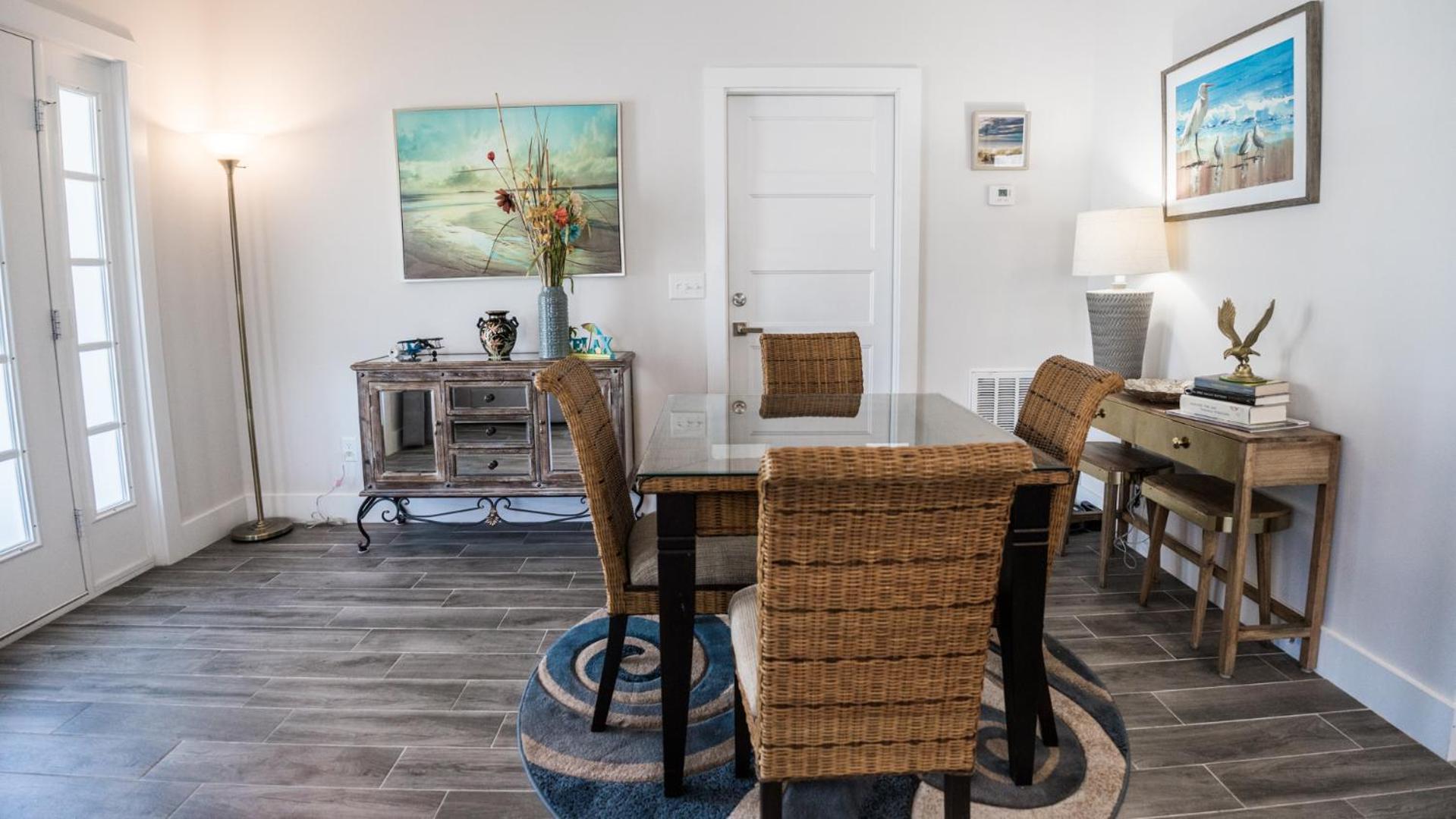 Pcb Paradise, Steps To Sand, Sleeps 8 Panama City Beach
