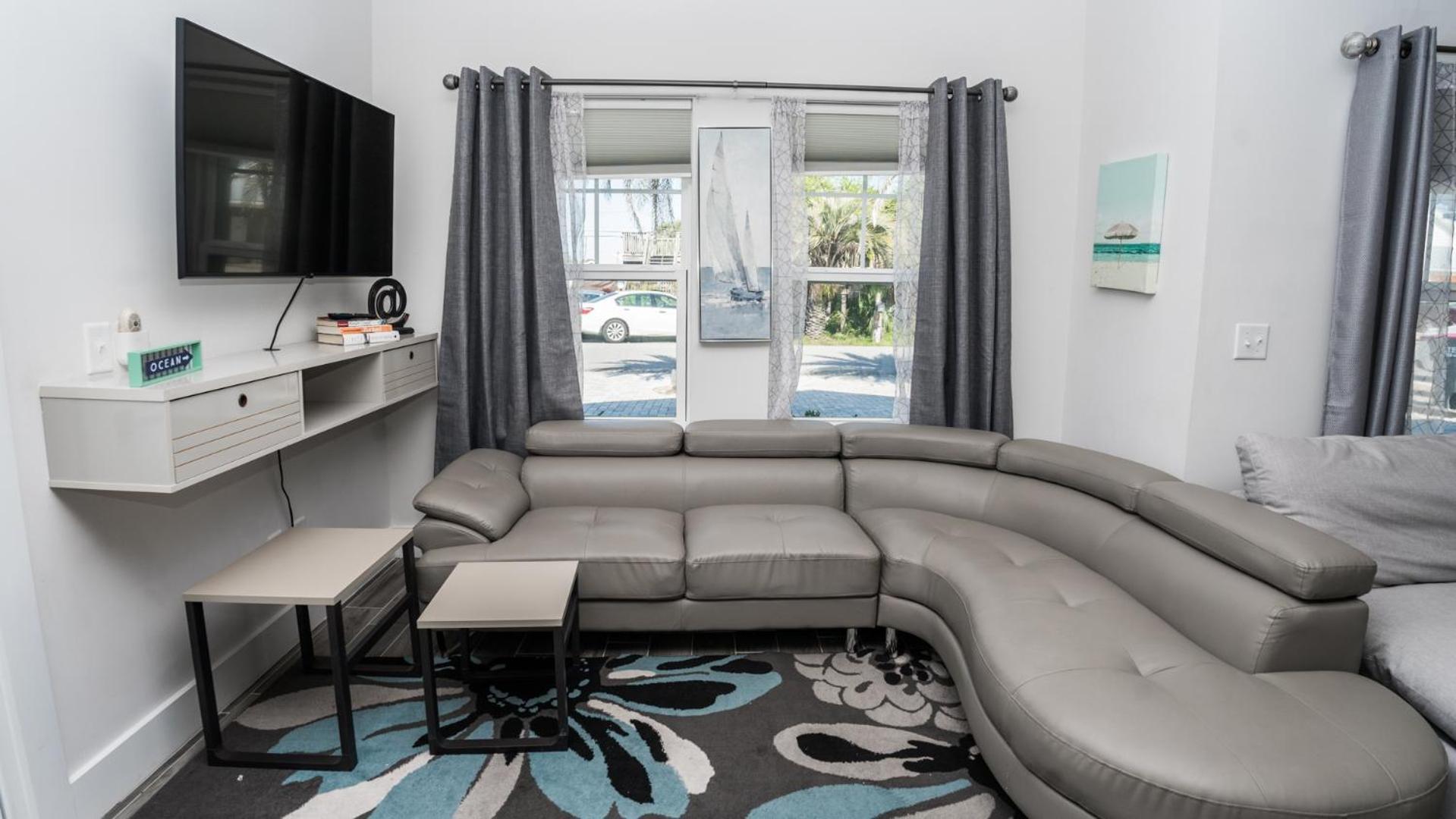 Pcb Paradise, Steps To Sand, Sleeps 8 *